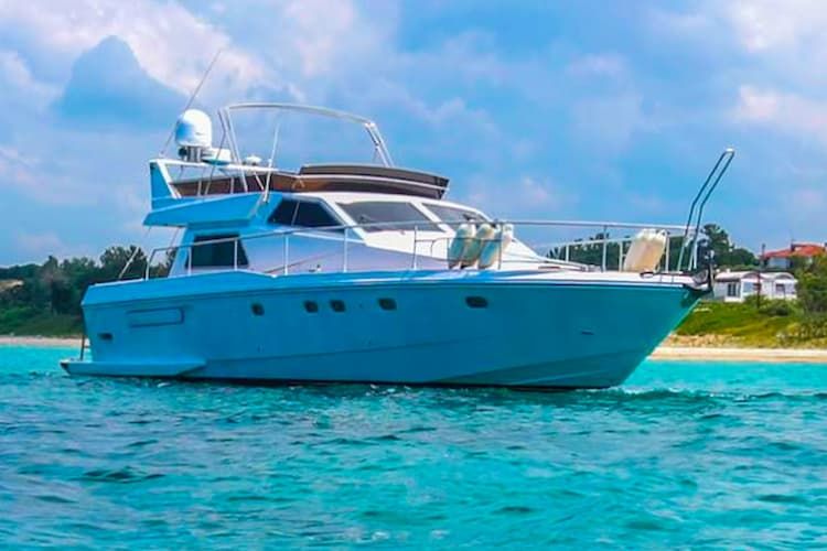 rent yacht Mykonos, rent yacht Naxos, day rentals Mykonos