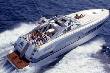 motor yacht Mykonons, high-speed yacht, Mykonos yacht charter