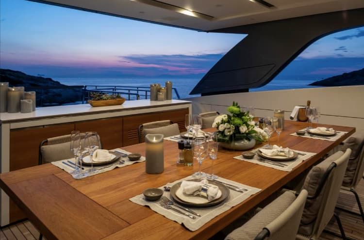 dining onboard, luxury yacht dinner, luxury yacht event