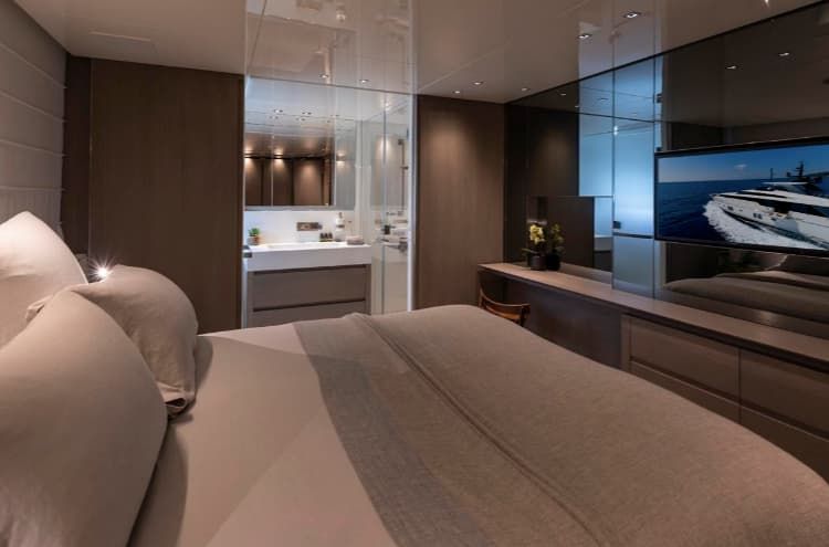 yacht suite, luxury suites, luxury yacht suite, yacht accommodation