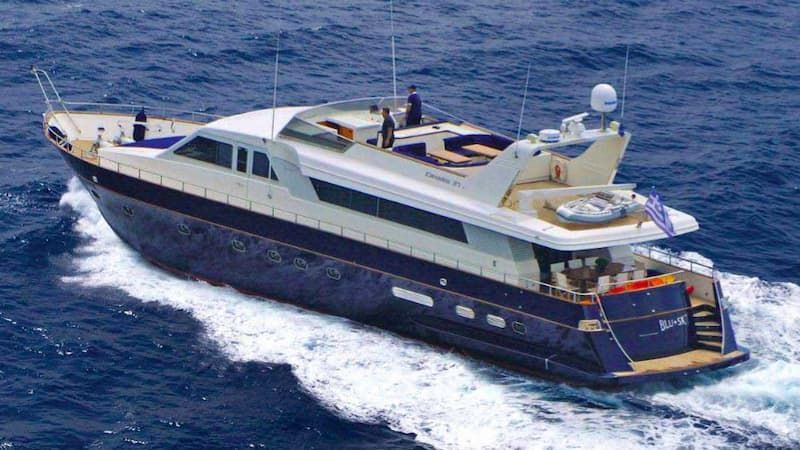 luxury yacht rental Mykonos, weekly yacht rental Mykonos