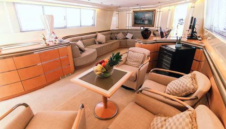 Mykonos yachting, day yacht charter Mykonos, private yacht