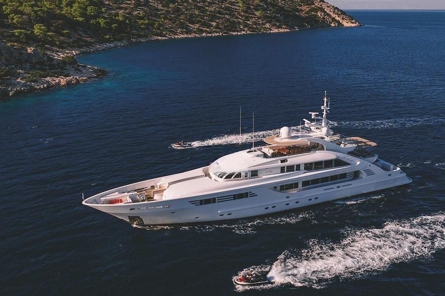 superyacht charter Mykonos, superyacht charter Greece, superyacht charter Amalfi Coast